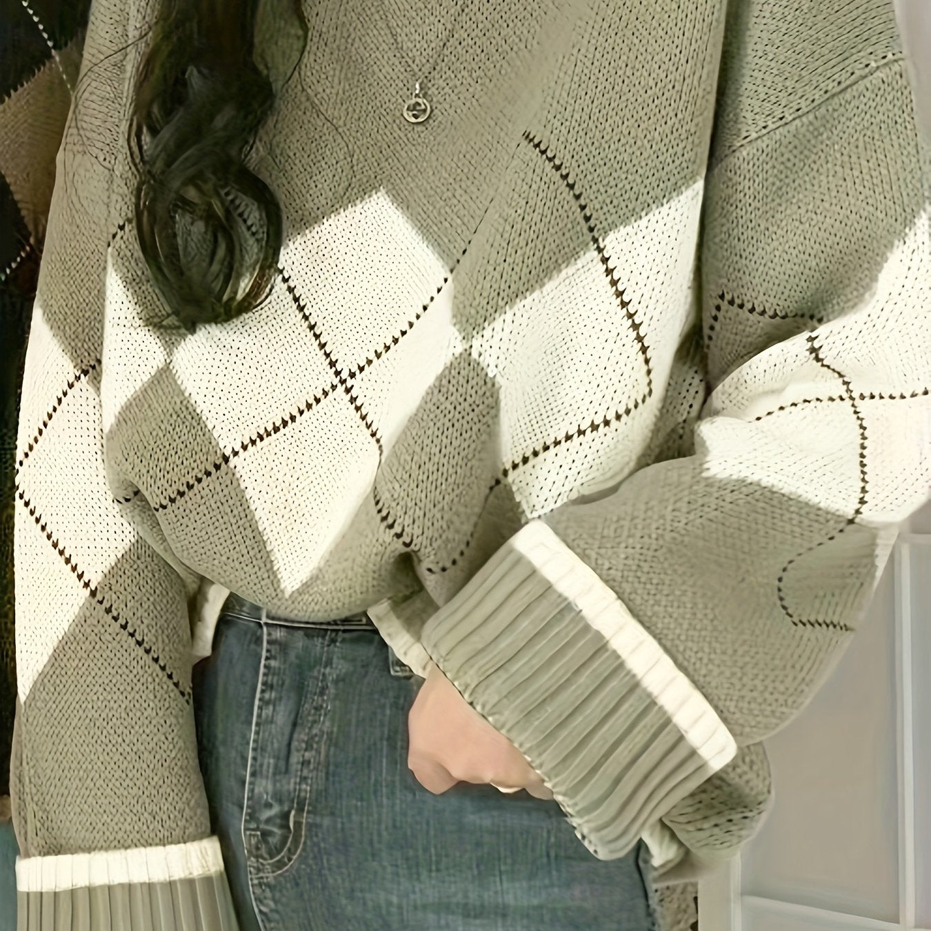 Women's Retro Geometric Rhombus Sweater - Brown & White Long Sleeve Pullover with Ribbed Cuffs, Cozy Winter Casual Top, Cute Sweater, Durable Knitwear
