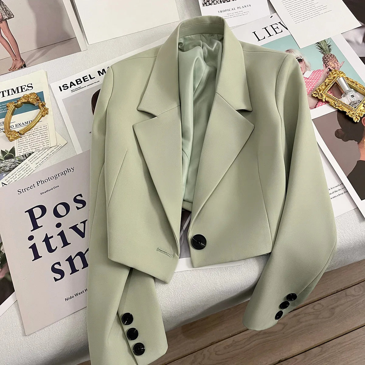 Women's Spring and Fall New Fashion Loose Solid Color Short Suit Jacket, High Design Sense Single-button Commuter Suit Jacket