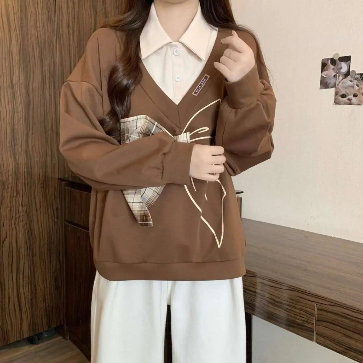 Fake Two-piece Bow-long Sleeve Sweatshirt for Women in Early Autumn Slimming Versatile Top